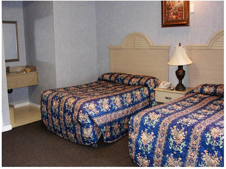 Village Inn & Suites - Smithville Bilik gambar